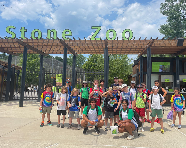 Travel-Stone-Zoo-web